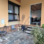 Gemuetliches Mit Privatem Aussenpool Hébergement de vacances *
