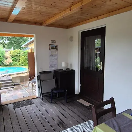 Gemuetliches Mit Privatem Aussenpool Сasa de vacaciones