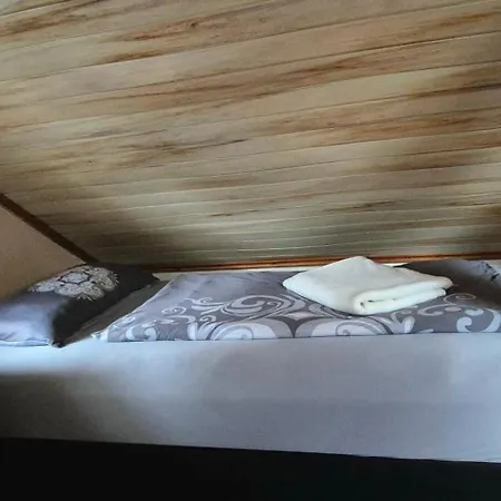 Gemuetliches Mit Privatem Aussenpool Сasa de vacaciones Colditz