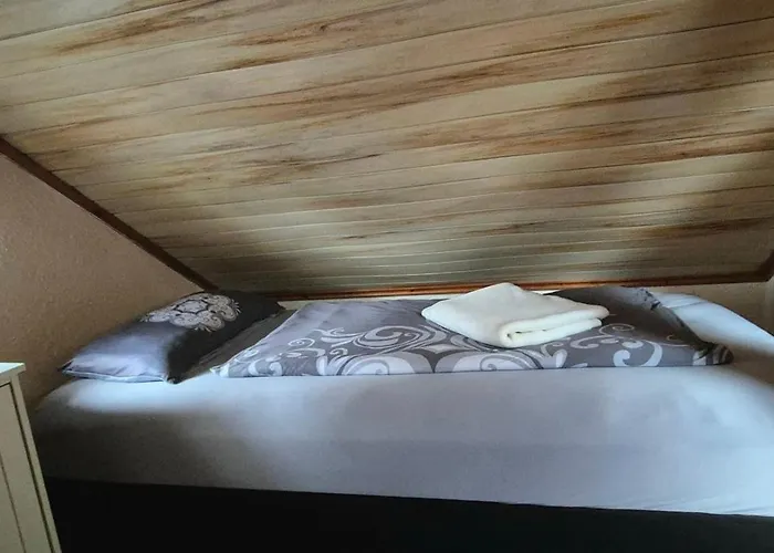 Gemuetliches Mit Privatem Aussenpool Holiday home Colditz